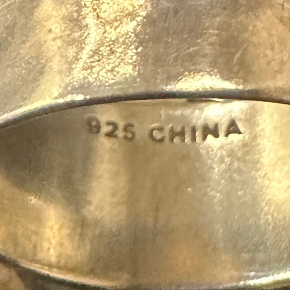 Silpada Fantasy ring, thick band sterling silver w/ diamond cut pyrite, size 8. - Picture 4 of 10